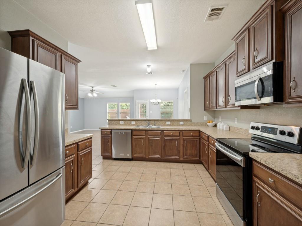 2216 Julian Drive