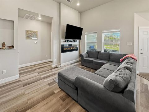 Tiny photo for 1406 Live Oak Street, Sulphur Springs, TX 75482 (MLS # 21209730)