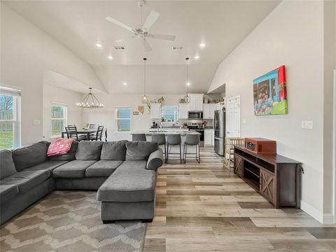 Tiny photo for 1406 Live Oak Street, Sulphur Springs, TX 75482 (MLS # 21209730)