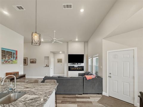 Tiny photo for 1406 Live Oak Street, Sulphur Springs, TX 75482 (MLS # 21209730)