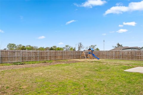 Tiny photo for 1406 Live Oak Street, Sulphur Springs, TX 75482 (MLS # 21209730)