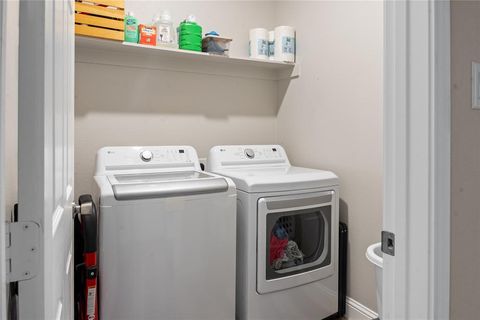 Tiny photo for 1406 Live Oak Street, Sulphur Springs, TX 75482 (MLS # 21209730)