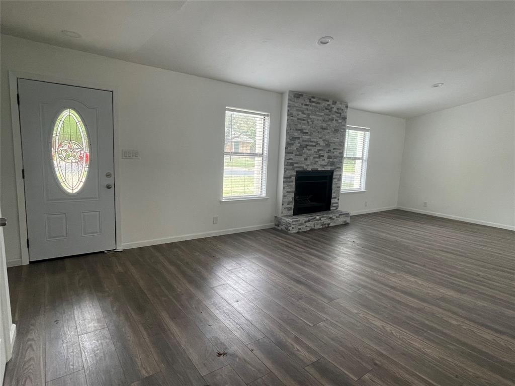 3 Ridge Drive