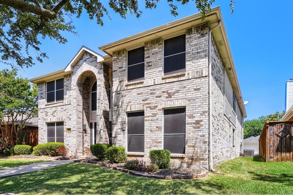 3812 Red Oak Trail