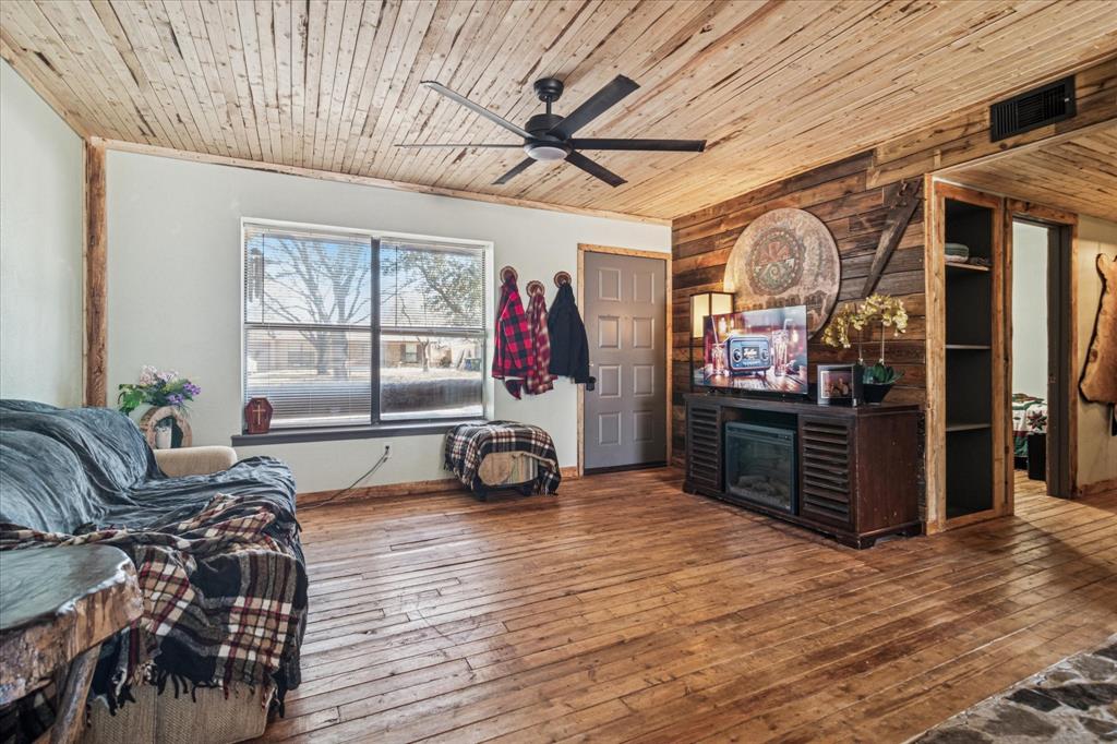 North Side 02 - Residential