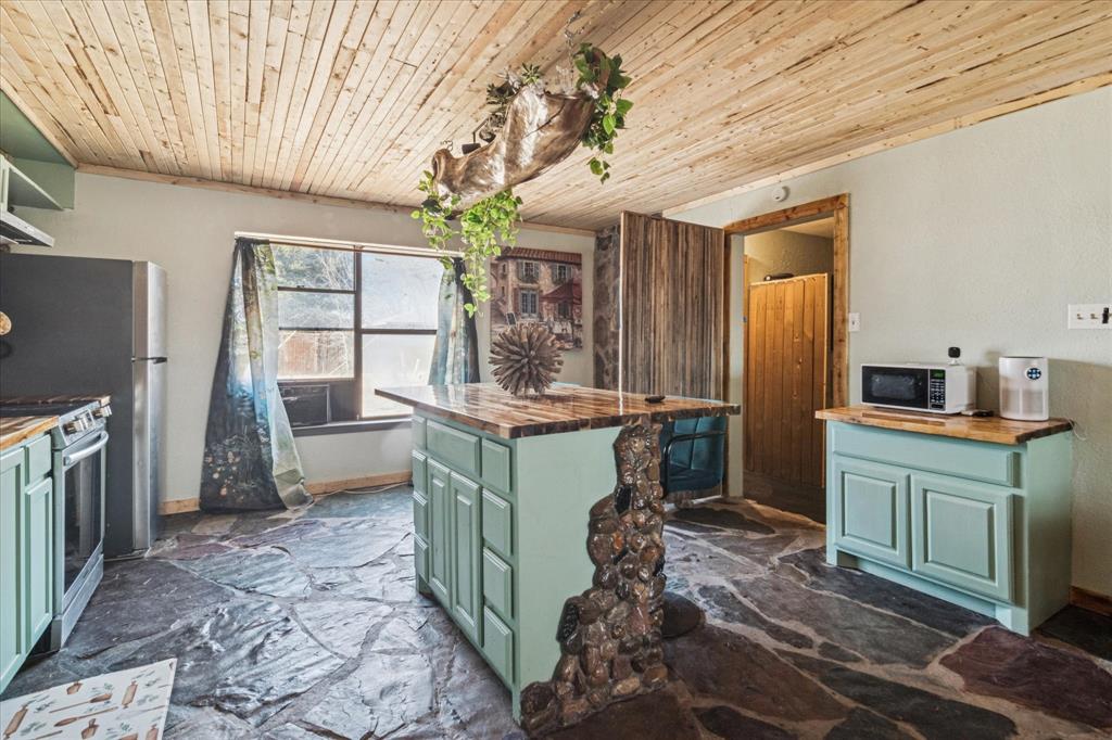 North Side 02 - Residential