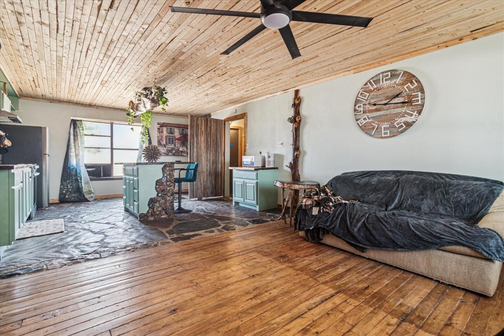 North Side 02 - Residential