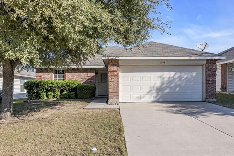 1044 Castle Top Drive Fort Worth TX 76052