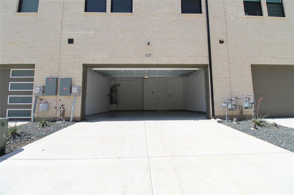 Watters Edge At The Farm - Residential Lease