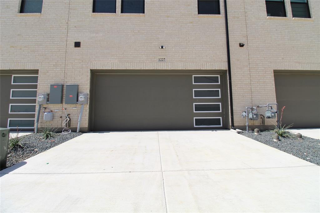 Watters Edge At The Farm - Residential Lease