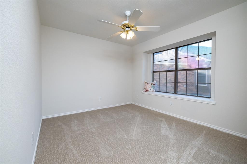 Shadowood Trail Condo - Residential
