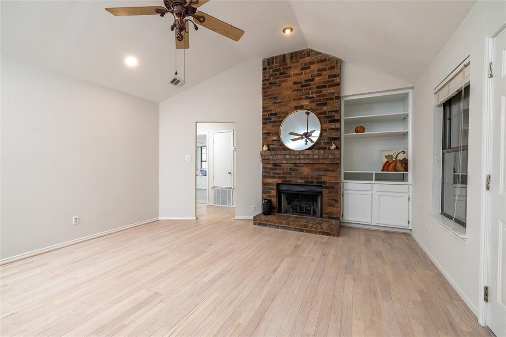 1808 Maplewood Trail