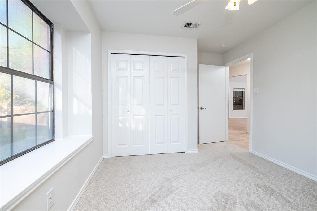 Shadowood Trail Condo - Residential