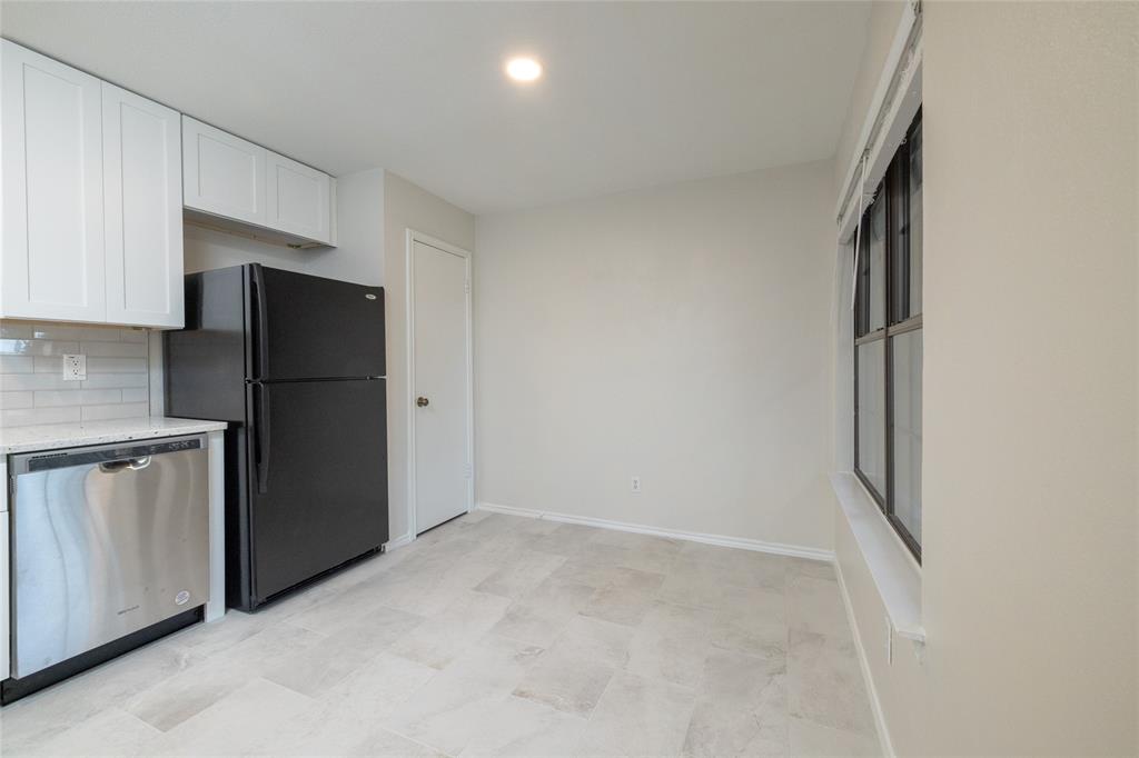 Shadowood Trail Condo - Residential