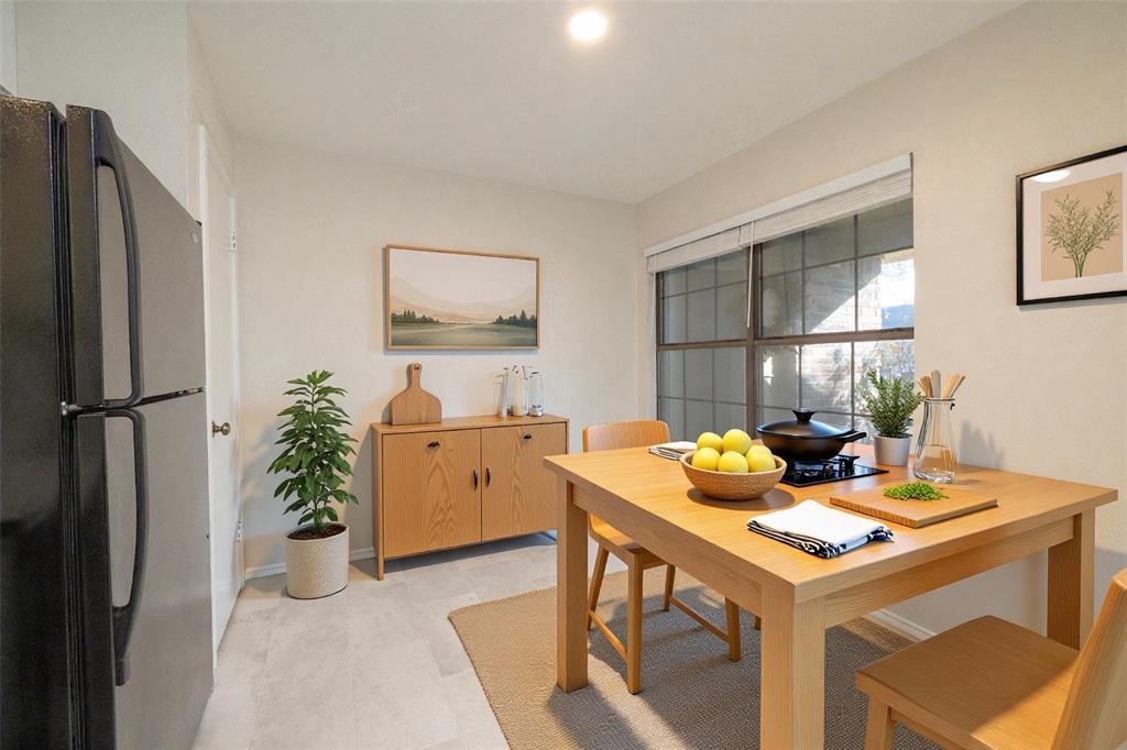 Shadowood Trail Condo - Residential
