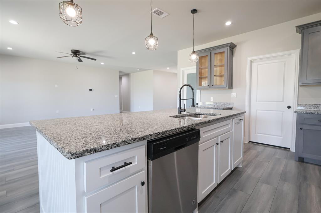 SHOEMAKER - Residential