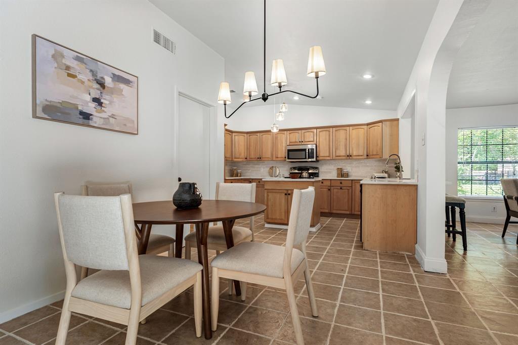 2518 Hightrail Drive