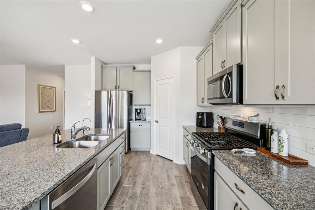 Silverado West Ph 1 - Residential Lease