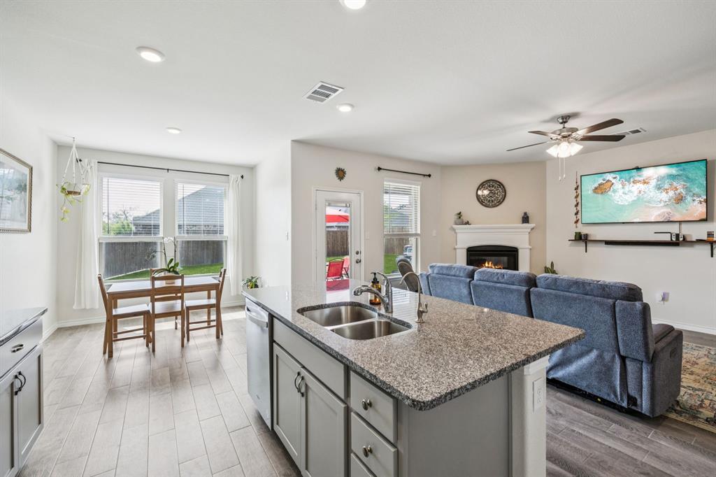 Silverado West Ph 1 - Residential Lease