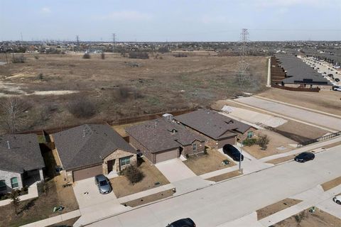 Photo of 8425 Wildwest Drive, Fort Worth, TX 76131 (MLS # 21255527)