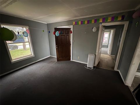 618 W 75th Shreveport LA 71106