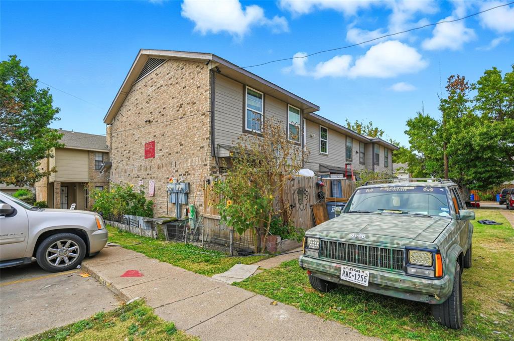 Buckner Terrace Apts - Residential Income