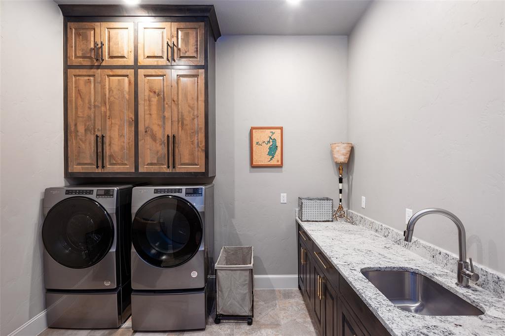 Grand Harbor On Lake Bridgeport - Residential