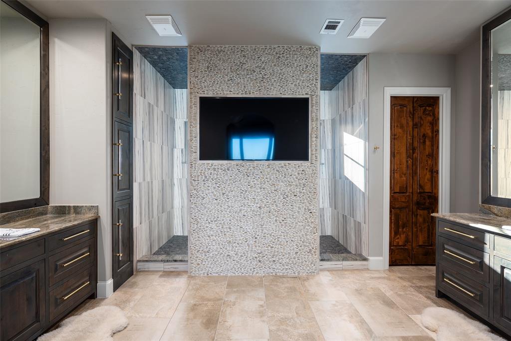 Grand Harbor On Lake Bridgeport - Residential