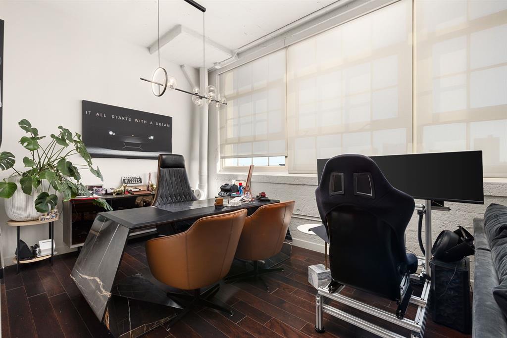 One Montgomery Plaza Residence Condo - Residential Lease