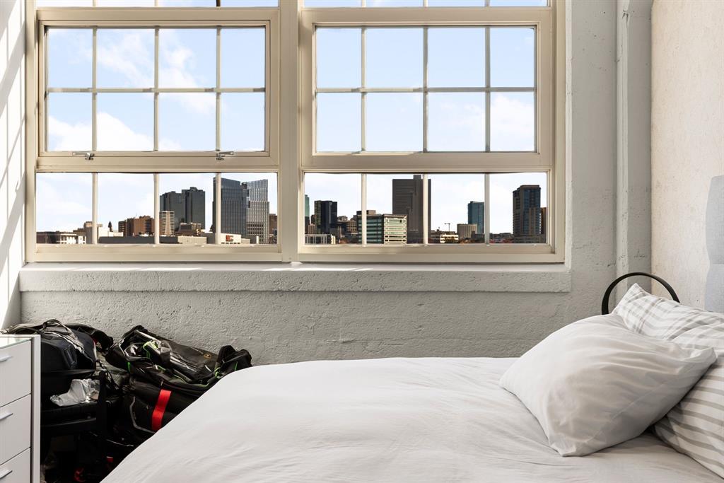 One Montgomery Plaza Residence Condo - Residential Lease