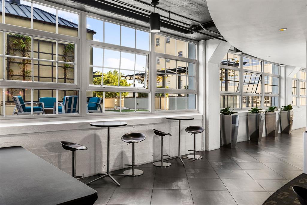 One Montgomery Plaza Residence Condo - Residential Lease