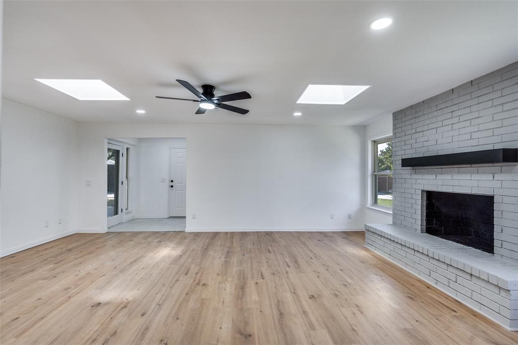 2416 Sierra Lane
