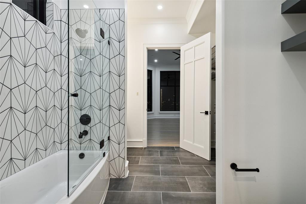 Plaza At Turtle Creek Residence Ph - Residential