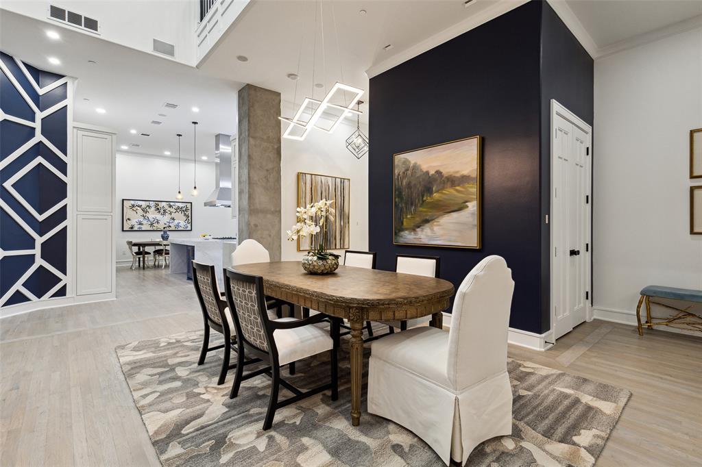 Plaza At Turtle Creek Residence Ph - Residential