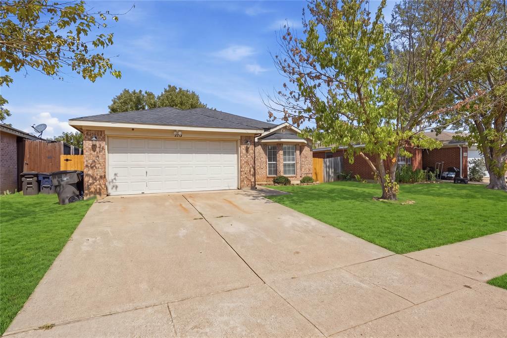 2332 Corral Drive
