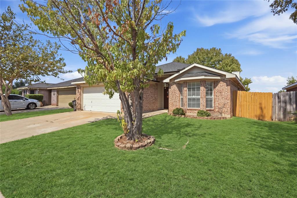 2332 Corral Drive