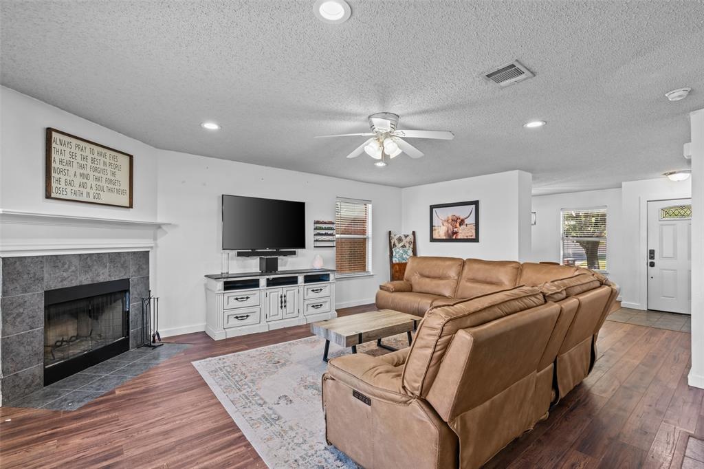 Falcon Ridge - Residential