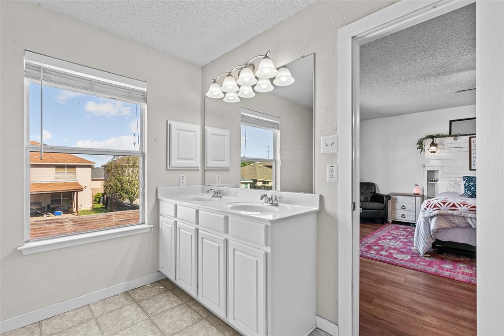 Falcon Ridge - Residential