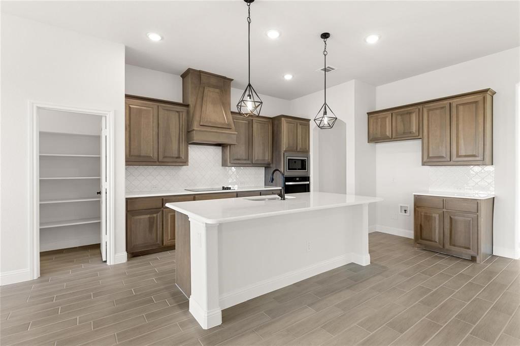 3841 Eagles Bluff Road