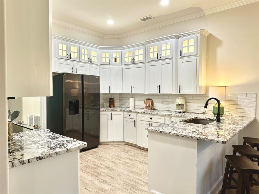 Bay Hills - Residential