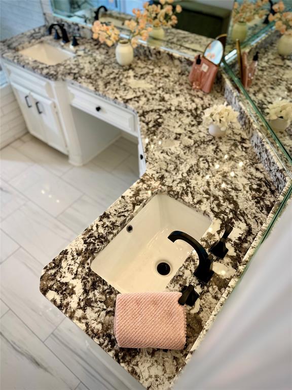 Bay Hills - Residential