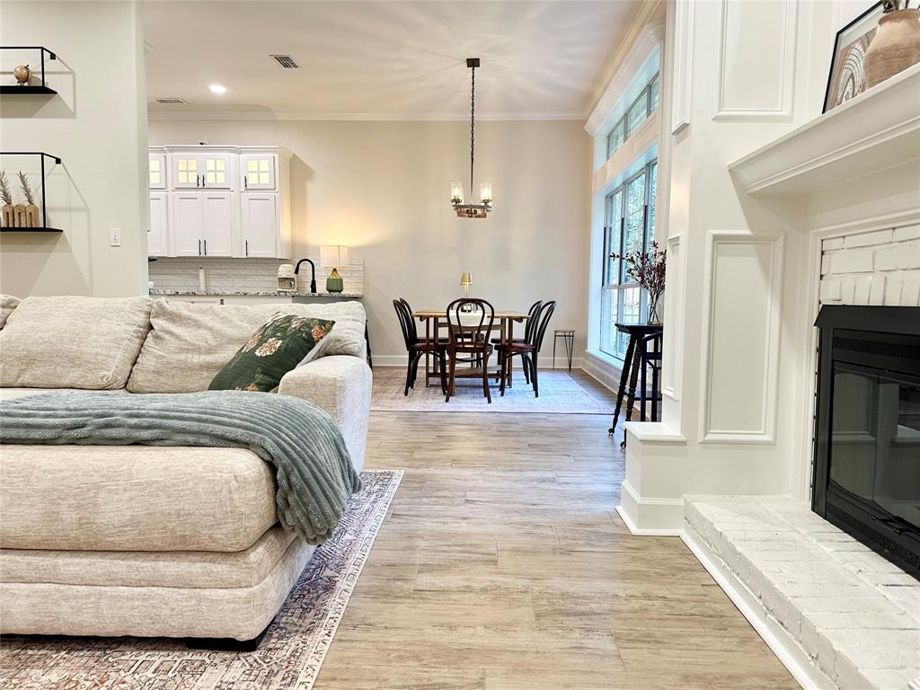 Bay Hills - Residential