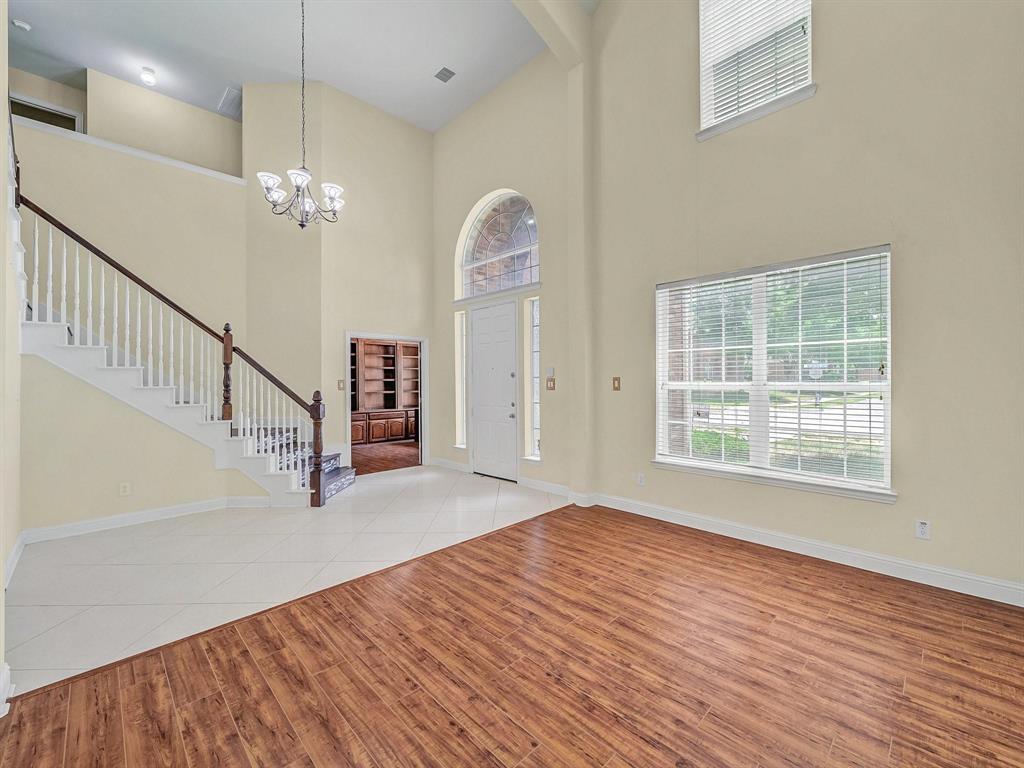 4433 Sanderosa Lane