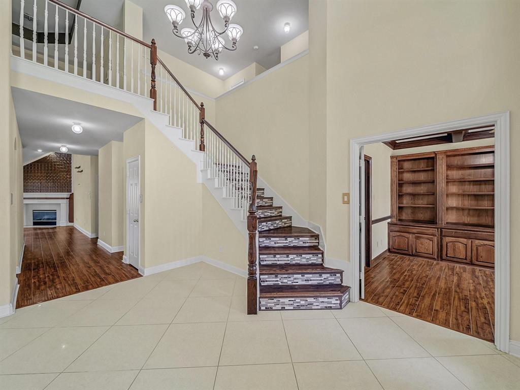 4433 Sanderosa Lane