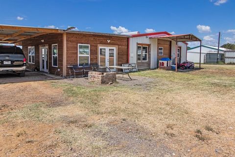 A home in Alvarado