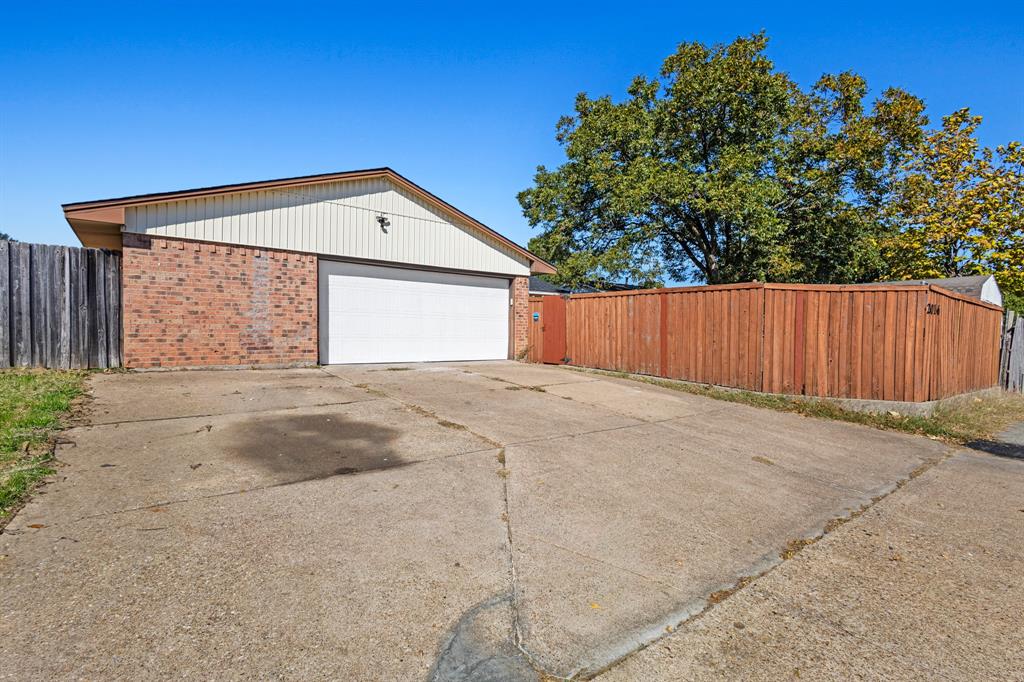 Skyline 5 - Residential Lease