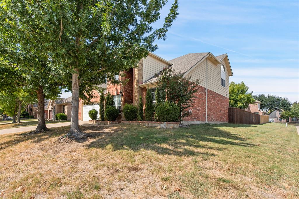 4401 Vista Glen Court