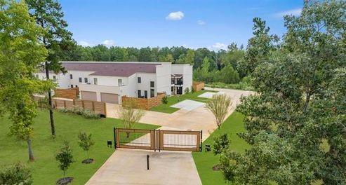 1211 Centennial Trail