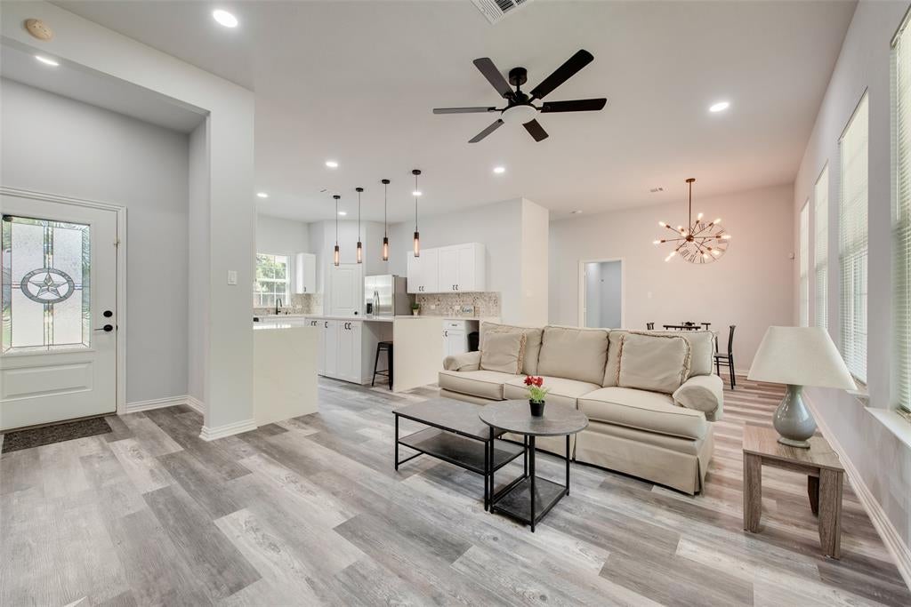 4212 Balch Drive