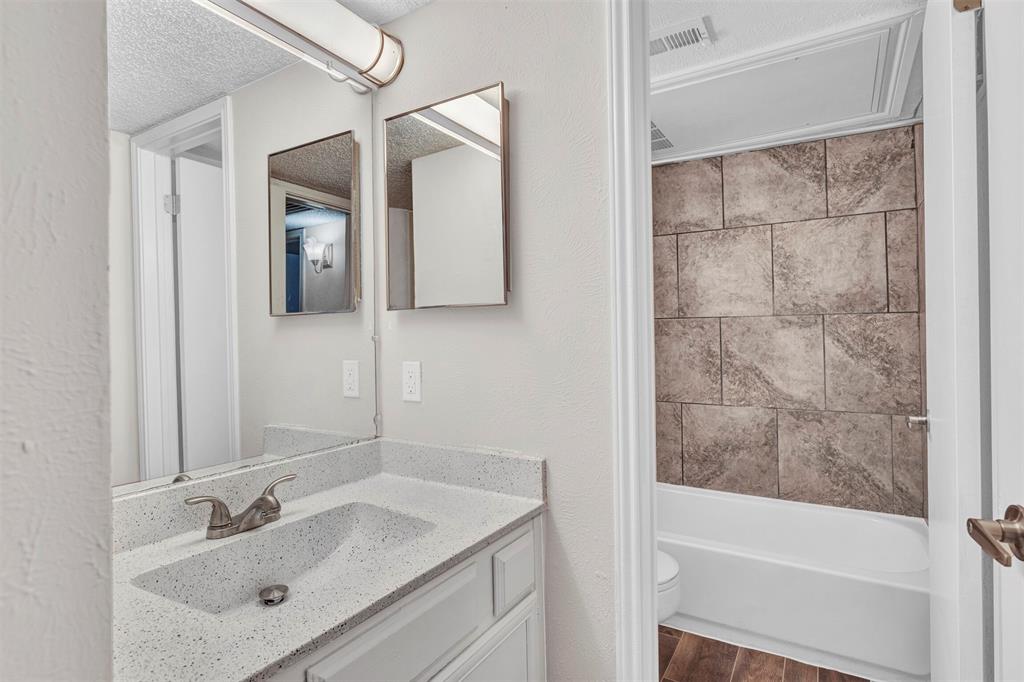 Springtree Crossing Condos - Residential